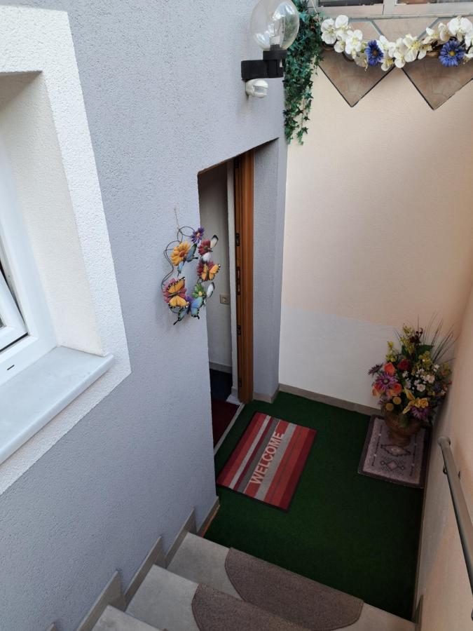 Haus Trojer Appartement Matrei in Osttirol Buitenkant foto